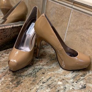 Nude Steve Madden heels
